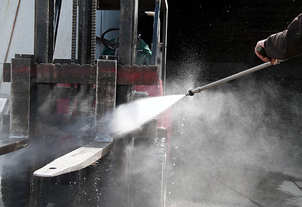 Best Building Exterior Pressure Washing in Hortonville, WI